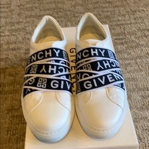 Givenchy Urban Street Logo Strap Sneaker